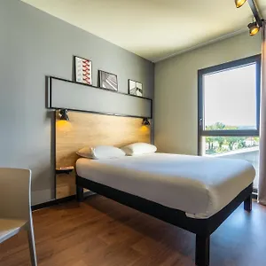 https://ibis-marseille-marignane-technopole.fr-provencehotel.com